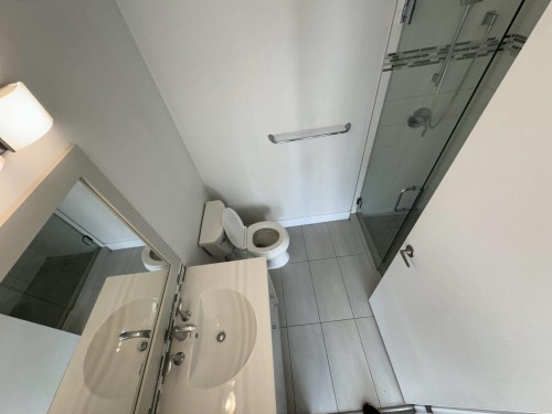 1177 Pacific Blvd, Vancouver, BC 