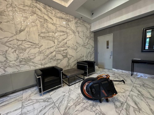 1177 Pacific Blvd, Vancouver, BC 