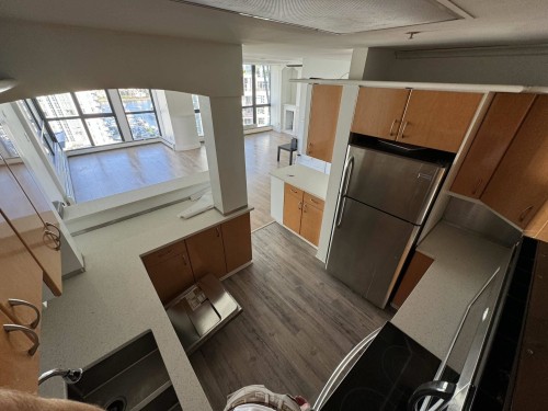 1177 Pacific Blvd, Vancouver, BC 