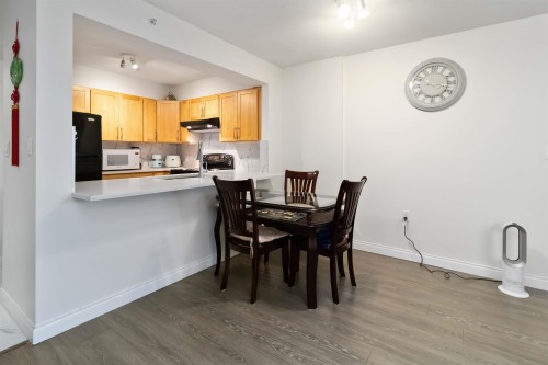 610-7380 Elmbridge Way, Richmond, BC 