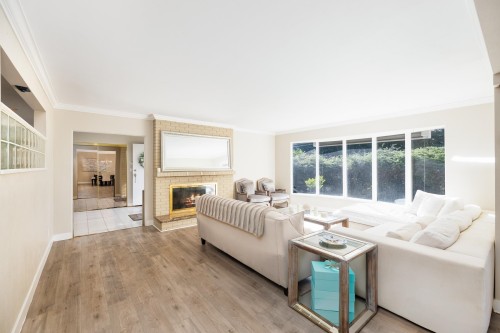 4110 Burkeridge Place, West Vancouver, BC 