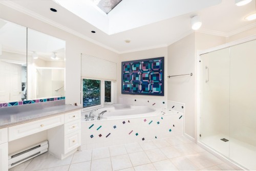 4110 Burkeridge Place, West Vancouver, BC 