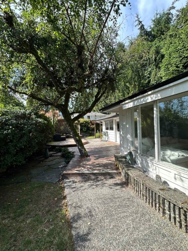 4110 Burkeridge Place, West Vancouver, BC 