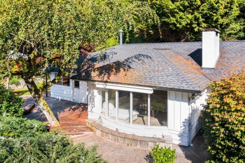 4110 Burkeridge Place, West Vancouver, BC 