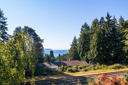 4110 Burkeridge Place, West Vancouver, BC 