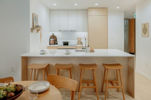 2004-3633 Willingdon Avenue  Burnaby, BC V0V 0V0