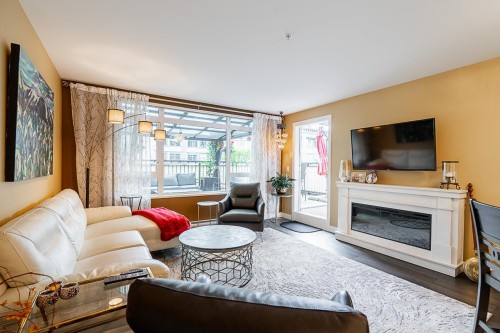 221-2525 Clarke Street, Port Moody, BC 