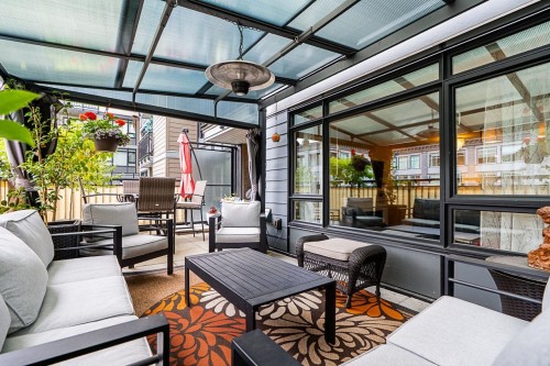 221-2525 Clarke Street, Port Moody, BC 