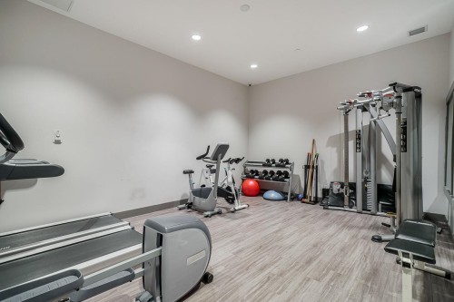 221-2525 Clarke Street, Port Moody, BC 