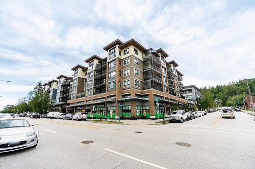 221-2525 Clarke Street, Port Moody, BC 