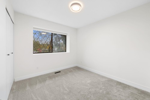 1777 Caledonia Avenue, North Vancouver, BC 