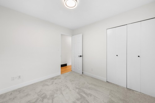 1777 Caledonia Avenue, North Vancouver, BC 