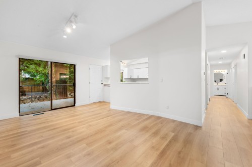 1777 Caledonia Avenue, North Vancouver, BC 