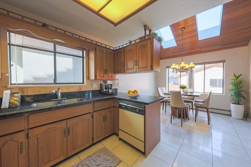 879 62Nd Avenue W, Vancouver, BC 