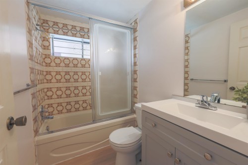 879 62Nd Avenue W, Vancouver, BC 