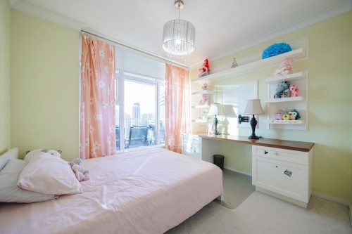 2205-3102 Windsor Gate, Coquitlam, BC 