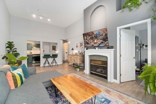 410-301 Maude Road, Port Moody, BC 