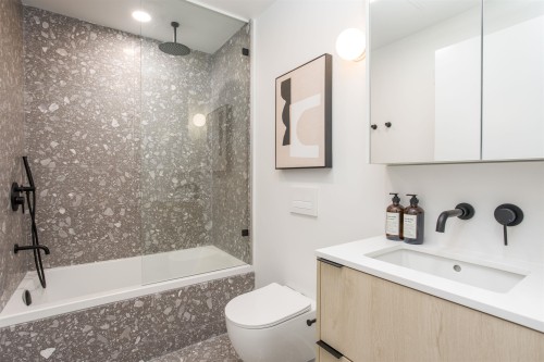 Ph521-2471 St George Street, Vancouver, BC 