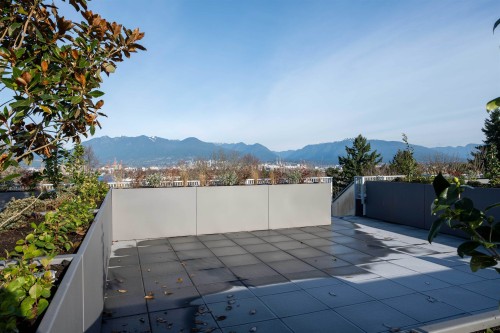 Ph521-2471 St George Street, Vancouver, BC 
