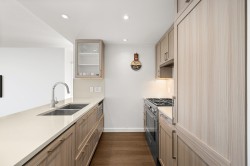 1507-5515 Boundary Road  Vancouver, BC V5R 0E3