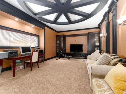 7591 Lombard Road, Richmond, BC 