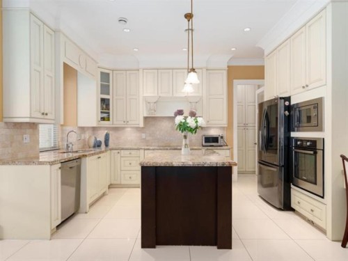 7591 Lombard Road, Richmond, BC 