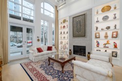 1258 Richards Street  Vancouver, BC V6B 1S2