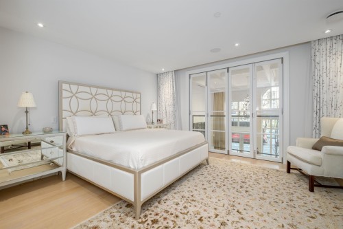 1258 Richards Street, Vancouver, BC 