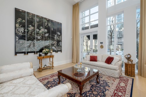 1258 Richards Street, Vancouver, BC 