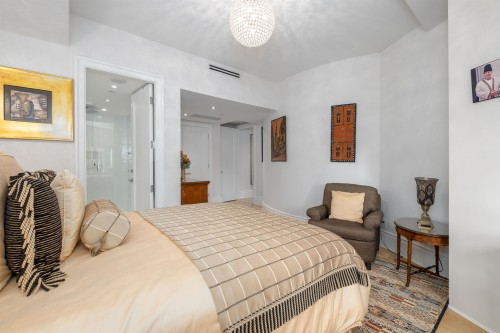 1258 Richards Street, Vancouver, BC 