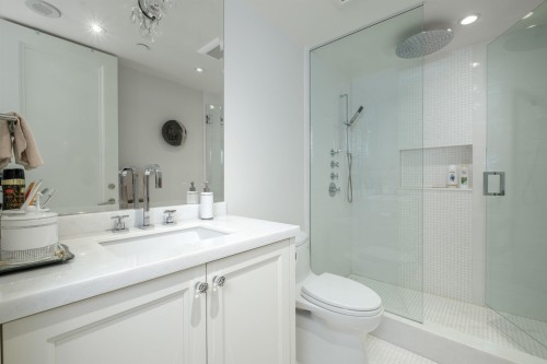 1258 Richards Street, Vancouver, BC 