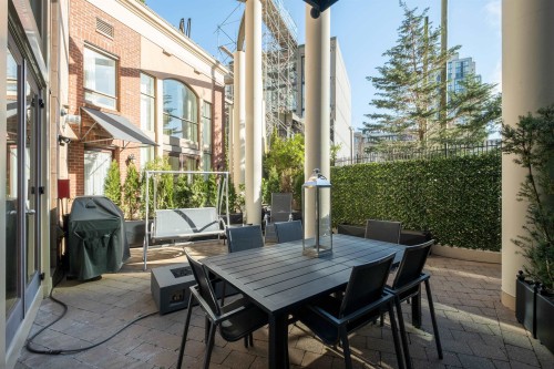 1258 Richards Street, Vancouver, BC 