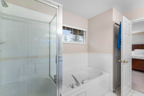 16-1765 Paddock Drive, Coquitlam, BC 