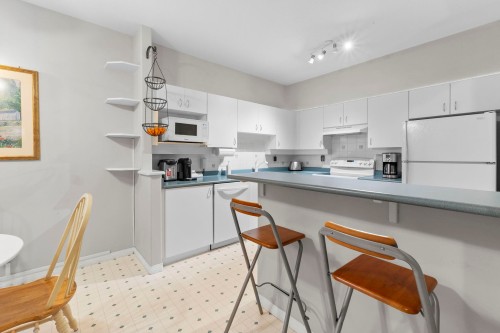 16-1765 Paddock Drive, Coquitlam, BC 