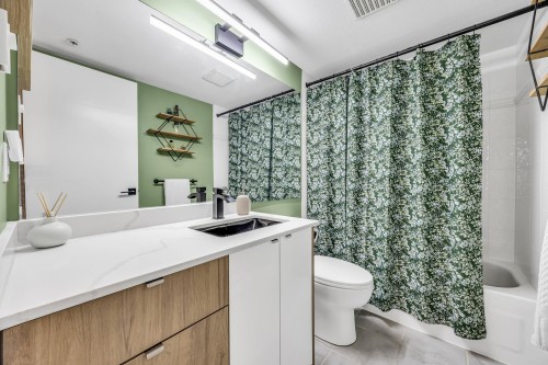 213-3038 Kent Avenue South E, Vancouver, BC 