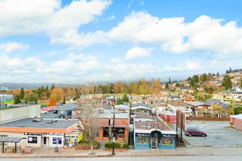 419-4788 Hastings Street, Burnaby, BC 