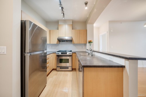 505-9339 University Crescent, Burnaby, BC 