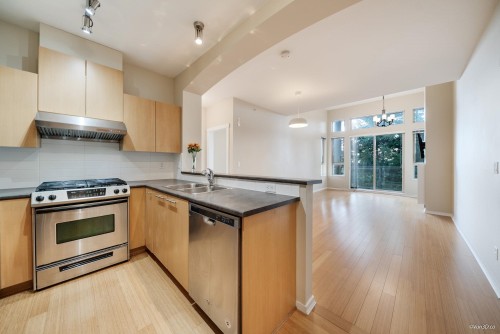 505-9339 University Crescent, Burnaby, BC 