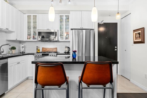 314-170 1St Street W, North Vancouver, BC 