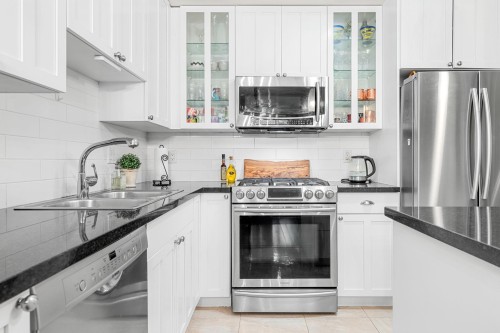 314-170 1St Street W, North Vancouver, BC 