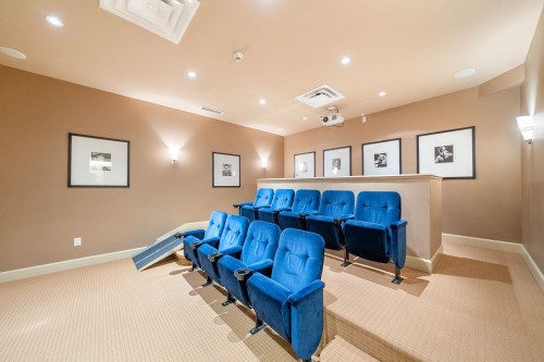 314-170 1St Street W, North Vancouver, BC 