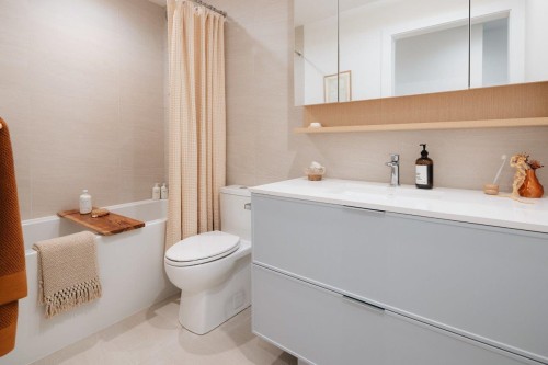 305-3633 Willingdon Avenue, Burnaby, BC 