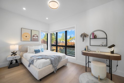 3940 24Th Avenue W, Vancouver, BC 