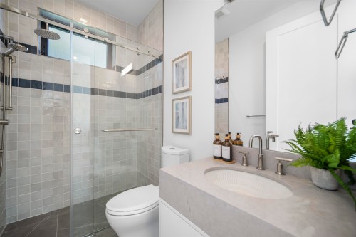 3940 24Th Avenue W, Vancouver, BC 