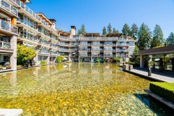 111-3606 Aldercrest Drive  North Vancouver, BC V7G 0A3