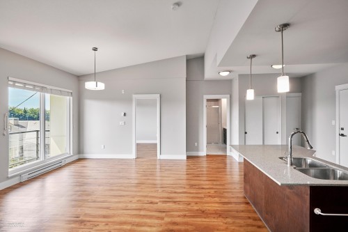 602-2495 Wilson Avenue, Port Coquitlam, BC 