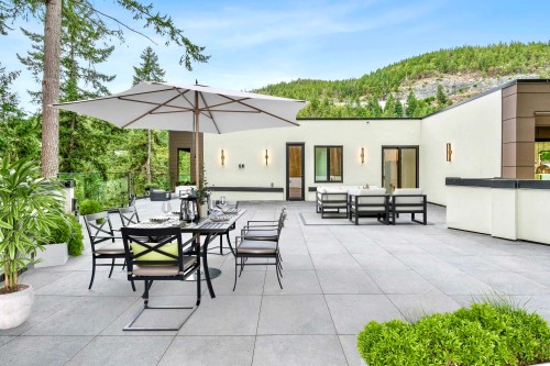 5773 Primrose Place, West Vancouver, BC 