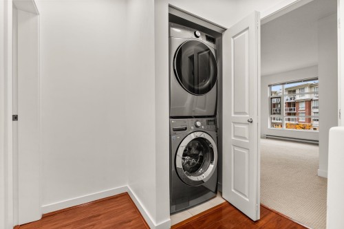 1468 Cedar Cottage Mews, Vancouver, BC 