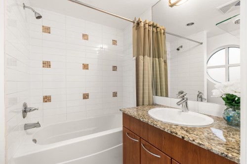 1468 Cedar Cottage Mews, Vancouver, BC 