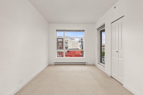 1468 Cedar Cottage Mews, Vancouver, BC 